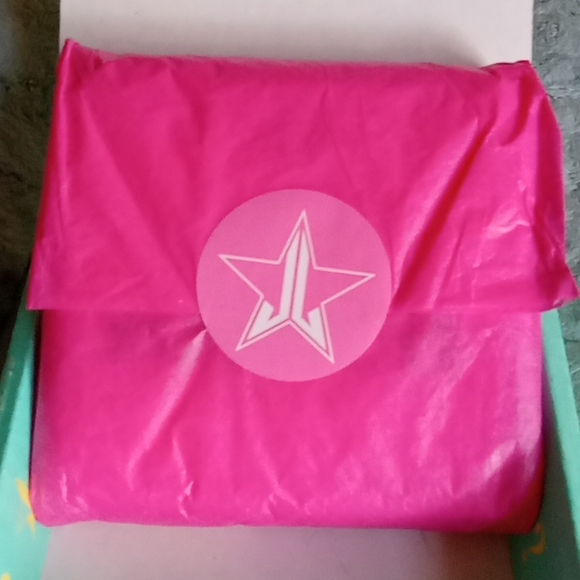 💞 Jeffree Star "Star Ranch" Mini Eyeshadow Palette - Picture 9 of 9